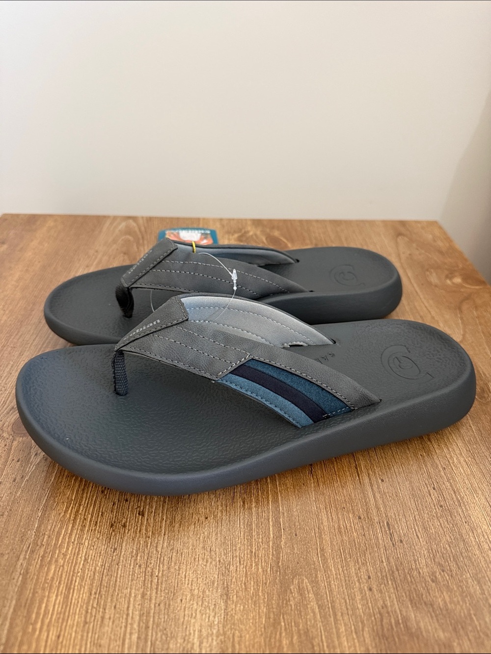 NWT Cobian Men’s Kandui Sandal
